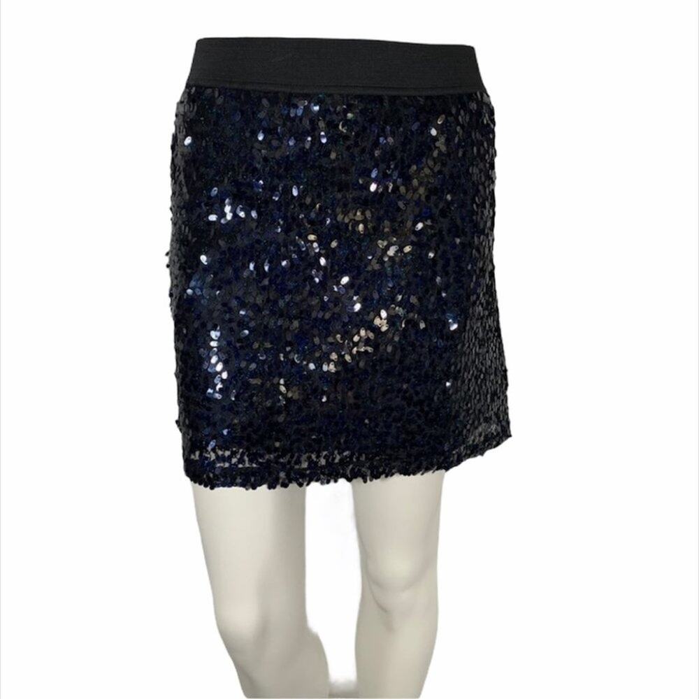 Pink Rose iridescent blue sequin stretch skirt Medium